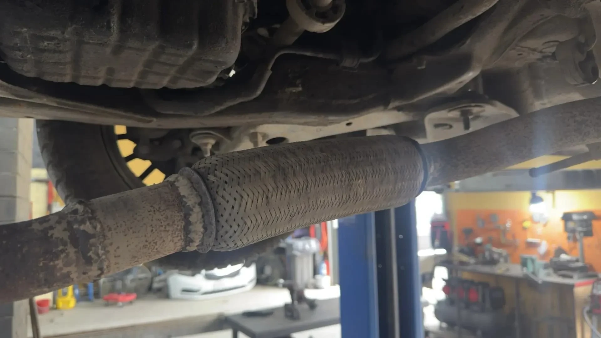 Hyundai Sonata в мастерской JECARS — фото 2 из 3